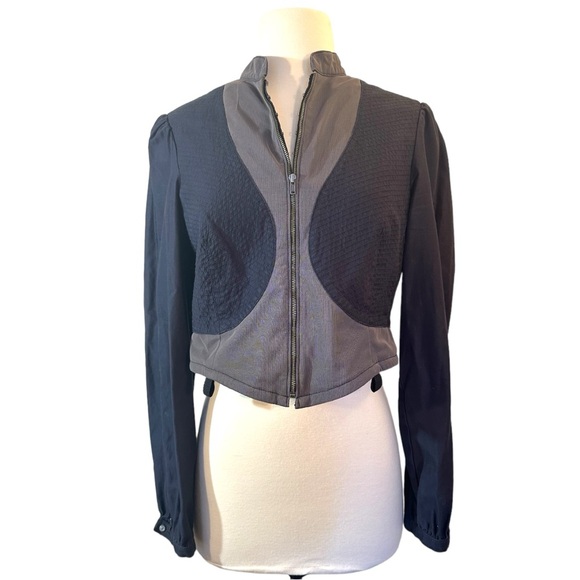 BCBGMaxAzria Cropped Corset Style Jacket - Picture 3 of 15